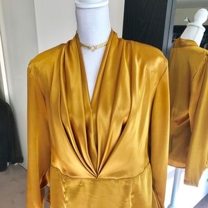 GOLD SATIN DRESS BLOUSE SIZE: 12